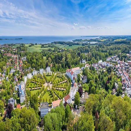 Blue House Apartment Putbus