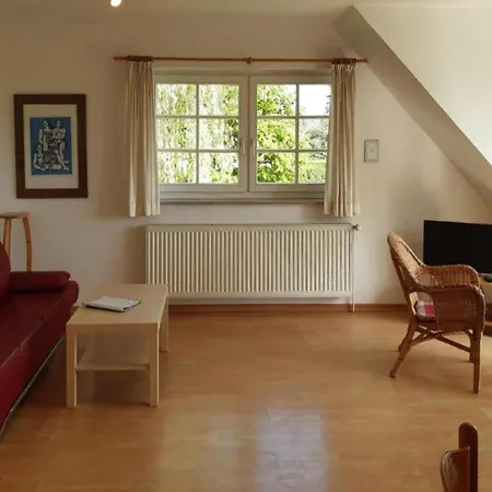 Blue House, * Putbus