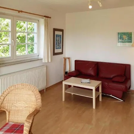 Blue House, Lejlighed *