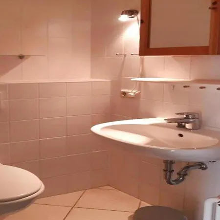 Blue House, Lejlighed